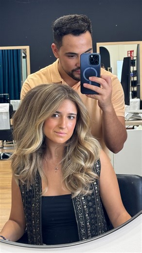 Brillo que se siente, elegancia que se nota. Una melena rubia que deslumbra con cada movimiento. Suave, radiante, perfecta. ✨ Descubre el secreto del rubio más sofisticado. #peluqueríacórdoba #peluqueriacordoba #hassanmaruidbalayage #córdoba | Hassanmaruid