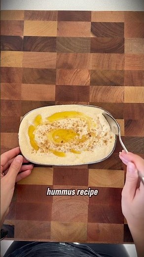 The best hummus recipe. Healthy, delicious, and easy.