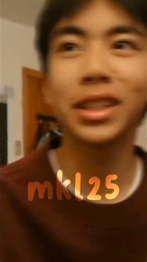 ‪@zakurouiii‬ face reveal?