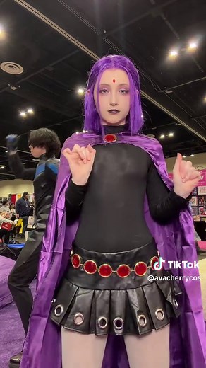 Raven Cosplay: Teen Titans Meets Megacon Fun