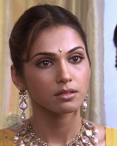 Watch this scene from the movie 'Ek Vivaah... Aisa Bhi'. #ReliveRajshri #75YearsOfRajshri | Rajshri