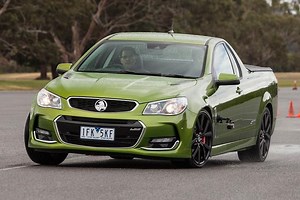 Holden Commodore VFII SS-V Redline Ute 2015 Review - carsales.com.au