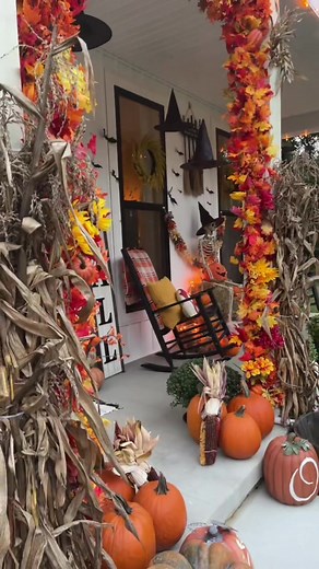 front porch is finally done! I don’t ever want to take this down 😭🍁🔮🧙🏼‍♀️ #halloweendecor #falldecor #witches #spookyseason #fyp #fallarch #diyfallarch #diy #diyideas
