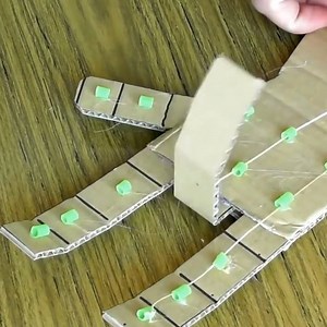 Create your own bionic arm! 💪 | Inventions & Creations