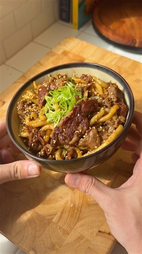 Beef Yaki Udon in 10 mins!