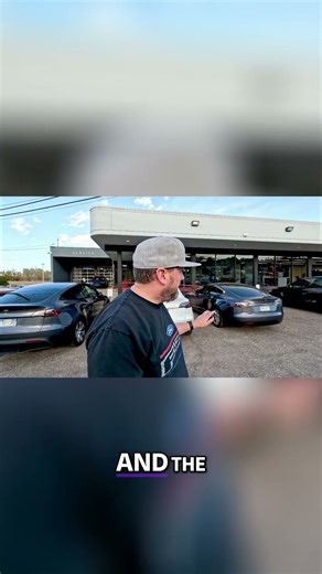 👎 New Tesla Model S Loaner 🆚 Older Model S 👍- Older One Still Wins! #shorts