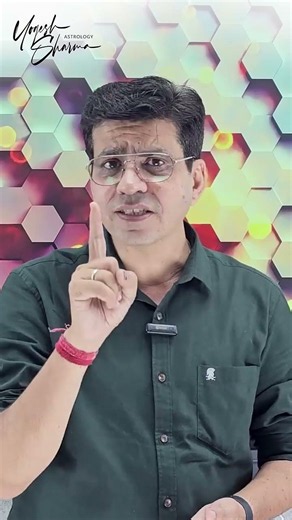 घर के मुख्य द्वार पर भगवान की Photo लगाने से पहले , इन बातों का रखे ध्यान | HAPPY LIFE ASTRO