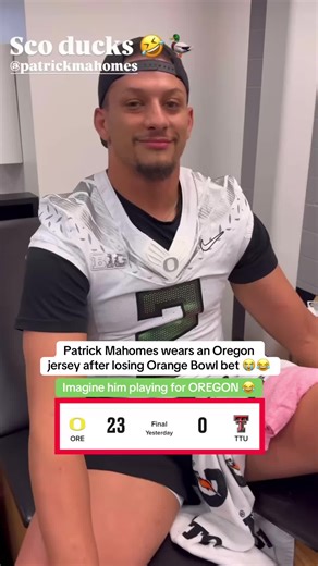 Patrick Mahomes Stuns in Oregon Jersey: A Unique Look