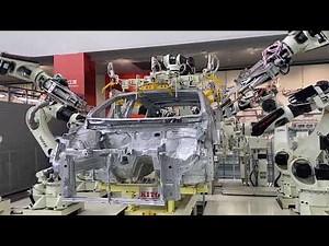 【トヨタ産業技術記念館】 メインボデー組付自動溶接機