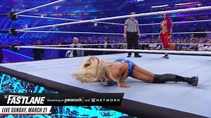Charlotte Flair VS Becky Lynch VS Sasha Banks! WWE WrestleMania 32! A 1ª WWE Women’s Champion na história! | WWE Brasil
