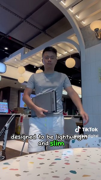 Increase Productivity with Duex Max Portable Laptop Monitor