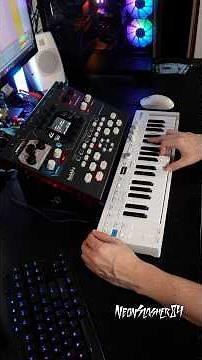 “Hyper Speed” (Redshift 6 Synthesizer) #synth #musicproducer #synthwave @s‪@supercriticalsynthesizers‬