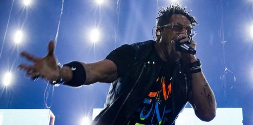 Ce que la chanson engagée nous enseigne sur la liberté d’expression en France