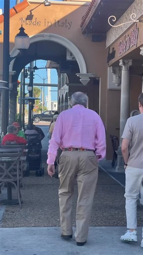 It was a “little Christmas” this year. Grateful to sing Christmas Carols in church with friends and family. Check out Made in Italy - in Venice #🇮🇹 #💚🤍♥️ | Heather Chase O'Neill