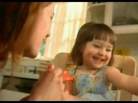 [ARCHIVE ] Clorox tv commercial "Kiss" (2006)