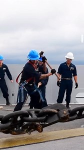 Anchor chain of ship! | N2 Knowledge