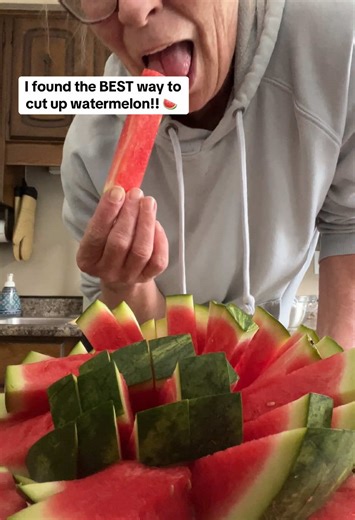 I found the BEST way to cut up a watermelon 🍉 I love watermelon and I’ve long been looking for a better way to serve it up…I found it! Cut the melon in half and lay on half, flesh side down on a cutting board. Cut 2” slices across the melon then spin the cutting board and repeat, cutting 2” slices across the opposite direction. You’ll be left with easy to eat pieces, no waste, no mess and perfect watermelon fries. *You may need to stand on a stool like I did to get enough leverage #answerswitha