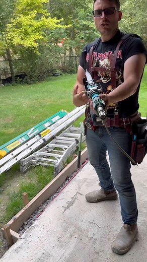 Auto Feeding Composite screws #carpentrywork #carpentrytips #deckbuilding #diycarpentry #diydecks #homeimprovements | Wood Bully