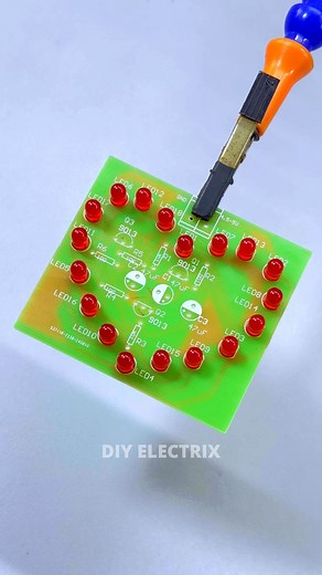 Amazing LED Chaser Circuit #Electronics #electronica #trending #Reels #viral | DIY Electrix