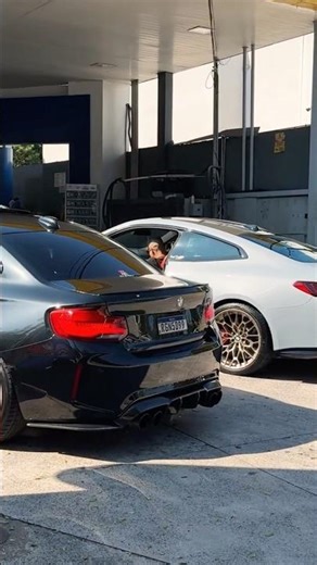 M2 Competition vs M4 CS: Qual Você Escolhe? 🤯