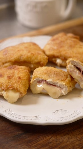 247K views · 6.5K reactions | I bet you've ever wanted to know how to make these Cordon Bleu from scratch. Cook with me LIVE every month at The Royal Court of Pasta https://theroyalcourtofpasta.com | The Pasta Queen | Facebook
