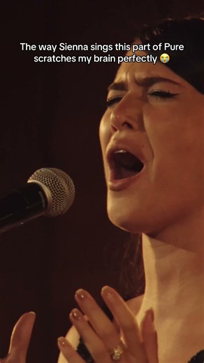 I think about it AAALLLL THE TIMEEEE NOOOOOO 😭😭 #siennaspiro #concert #pure #vocals #popmusic