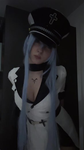 Akame ga Kill! Cosplay Tips for Sleeveless Looks