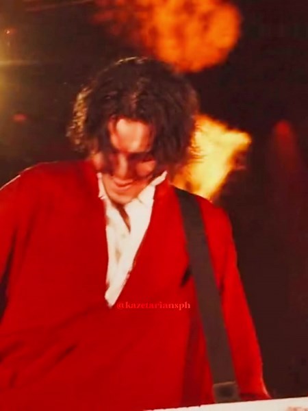 No thoughts just Kaze shredding the keytar during MO-EH-YO🥵❤️‍🔥 #FujiiKaze #Netflix #kazetarians #LOVEALLSERVEALLSTADIUMLIVE #jpop #livemusic #concert #fypシ