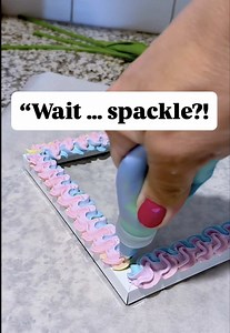 Spackle and Food Coloring DIY: Sweet Spring Craft Idea