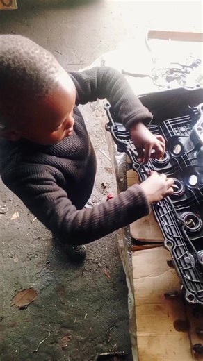 1vd engine top cover gasket V8 engine. that's my boy nakupenda sana Teka andu mautelemilye wakia ilovi mwanaa Kwa but mungu yupo. nitakubebelenza tu na utarudi sina hamani ukiwa shagz 💔💔💔