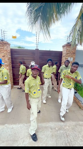 14K views · 574 reactions | Tanzanians have the best dance challenges. 殺 Mbosso Khan. OVA | Chargerr | Facebook