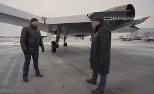 俄军工厂量产S70重型隐形无人机，准备实验性部署（跟米格31一样大了都）