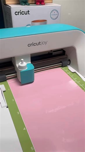 Sha Dela Rea Borromeo on Instagram: "Shhh… let me finish my coffee first ☕🤫 This is my peaceful coffee time and yes, the vinyl changes color before I change my mood ✨ Cricut color-changing vinyl never fails. Machine: Cricut Joy Material: Cricut cold activated color changing vinyl Follow me on Design Space: https://bit.ly/DesignandCraftbySha Cricut Philippines #Cricutph #Cricutphilippines #Cricutph #CricutAmbassadorph #DesignAndCraftBySha #CraftySha #Souvenirs #PartyFavors #LetsCraft #Beehappy #