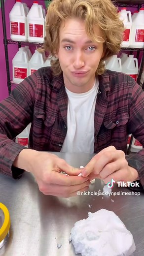 DIY Apple Pie Slime Recipe and Tutorial