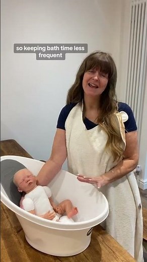 How often should I bath my newborn baby? | Quick Tips For New Parents