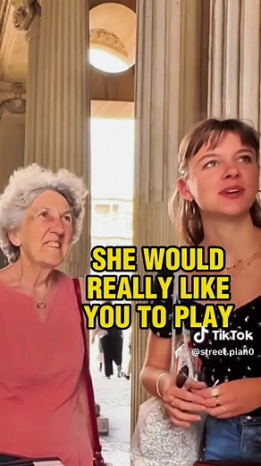 Surprising Street Piano Performance of Carmen