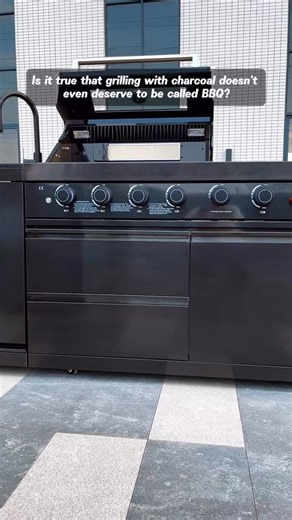 Outdoorkitchens Diy on Instagram: "The Ultimate Backyard Cheat Code. 🚀 ✅ 30 Mins Setup ✅ 70% Less Cost ✅ 100% Stainless Steel #outdoorcooking #outdoorkitchen #mobilekitchen #asmr #backyardbbq"