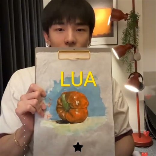 vivo sempre no mundo da lua 🌙