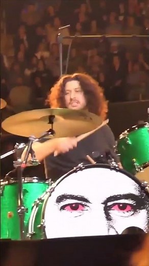 Foo Fighters “My Hero” live in Los Angeles at the Kia Forum 2026