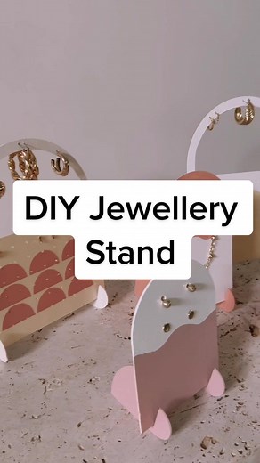 DIY Jewellery Stand Ideas for Home Organization
