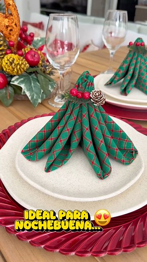 2.4M views · 26K reactions | Sorprende a tus invitados con estos lindos arbolitos … #navidad #navidad2025 #tips #hacks #hometips | Tips Diarios | Facebook