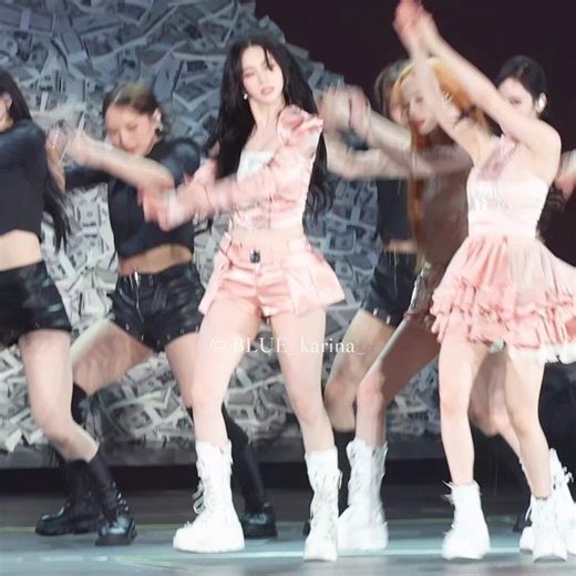 260411 SYNK : aeXIS LINE in KYOCERA DOME OSAKA~Rich man dance break~#aespa #æspa #에스파 #Karina #카리나 #劉知珉 #カリナ