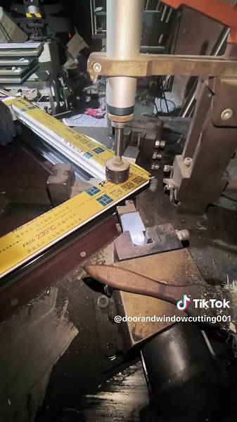 Efficient Corner Crimping for Windows and Doors