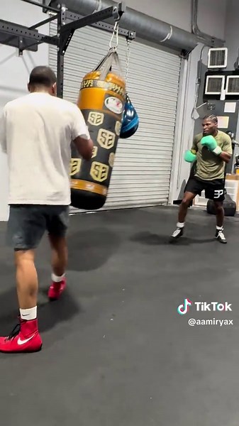 Boxing Training Techniques with Raymond Savage