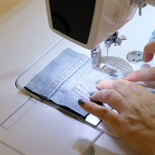 49K views · 1.2K reactions | How to make denim recycled patchwork bag | Sewing | Tutorial #online #handmade #bag #DIY #tutorial | SisterQuilt | Facebook