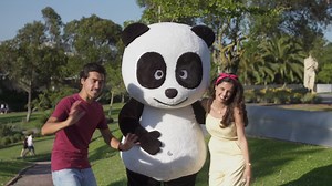1.8K views · 49 reactions | O Canal Panda celebra 25 anos e o Panda já está a preparar várias surpresas para ti. O Francisco Garcia, a Joana Aires e o Filipe Gonçalves andaram a passear e descobriram alguns dos amigos que vão estar presentes no concerto dos 25 anos! | Lemon Live Entertainment | Facebook