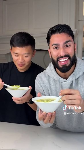 Delicious Homemade Chinese Egg Drop Soup in 15 Minutes
