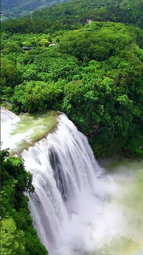 It is the largest waterfall in Asia, Huangguoshu Waterfall in Anshun, Guizhou #discoverchina