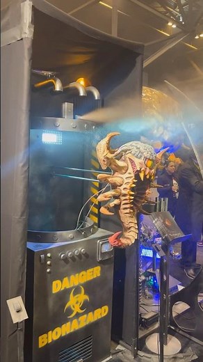 ALIEN PARASITE #distortionsunlimited #horror #scary #animatronic