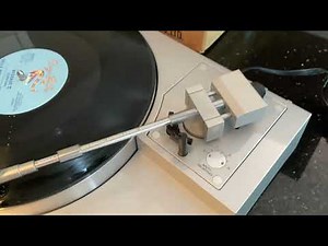 Working Vintage Yamaha P-20 Fully-Automatic Direct Drive Turntable